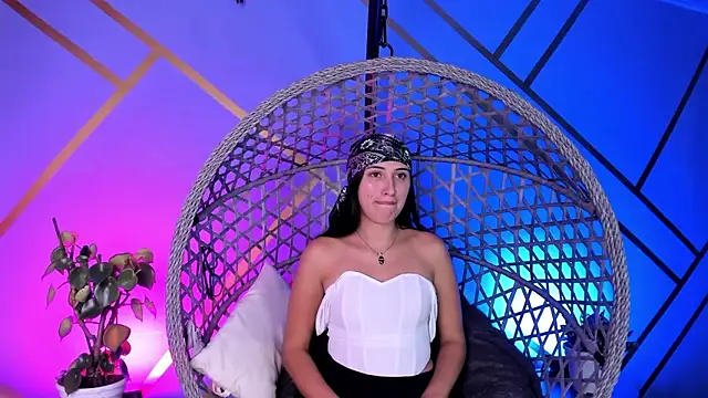 brenda moris01 online show from April 29, 9:43 pm