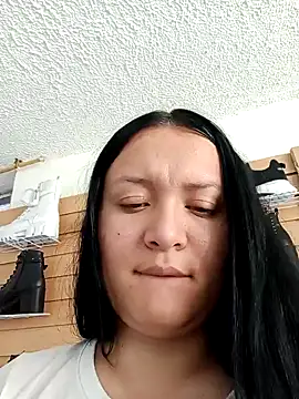 Snapshot of Arisha34 chatting on February 6, 2:26 pm Arisha34 online show from February 6, 2:26 pm