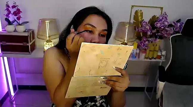 Snapshot of Asian_flabby chatting on January 13, 2:53 pm Asian flabby online show from January 13, 2:53 pm