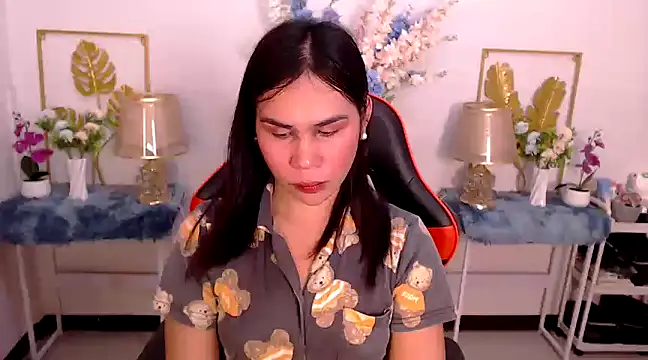 Snapshot of Asian_flabby chatting on March 21, 2:18 am Asian flabby online show from March 21, 2:18 am