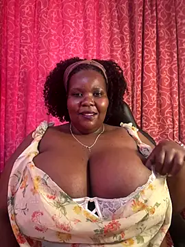 Snapshot of Michyboldy chatting on September 17, 6:48 am Michyboldy online show from September 17, 6:48 am