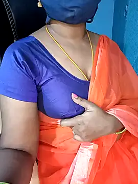 Snapshot of Tamil-hotwife chatting on January 21, 6:34 pm Tamil-hotwife online show from January 21, 6:34 pm