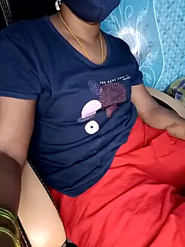 Snapshot of Tamil-hotwife chatting on January 28, 9:41 am Tamil-hotwife online show from January 28, 9:41 am