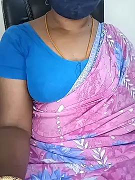 Snapshot of Tamil-hotwife chatting on February 14, 4:26 am Tamil-hotwife online show from February 14, 4:26 am