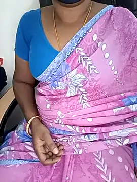 Snapshot of Tamil-hotwife chatting on February 14, 8:31 am Tamil-hotwife online show from February 14, 8:31 am