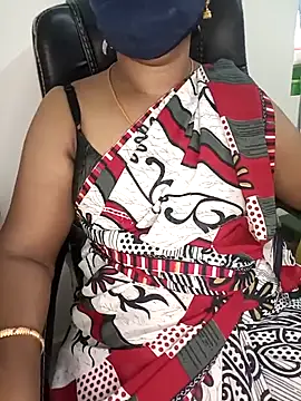 Snapshot of Tamil-hotwife chatting on February 15, 5:19 am Tamil-hotwife online show from February 15, 5:19 am