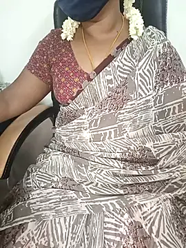 Snapshot of Tamil-hotwife chatting on March 5, 5:07 am Tamil-hotwife online show from March 5, 5:07 am