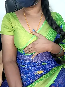 Snapshot of Tamil-hotwife chatting on March 18, 3:42 pm Tamil-hotwife online show from March 18, 3:42 pm