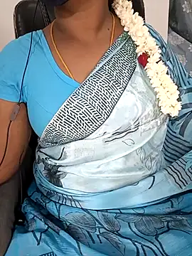 Snapshot of Tamil-hotwife chatting on September 18, 4:53 pm Tamil-hotwife online show from September 18, 4:53 pm