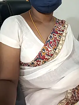 Snapshot of Tamil-hotwife chatting on October 4, 5:00 pm Tamil-hotwife online show from October 4, 5:00 pm