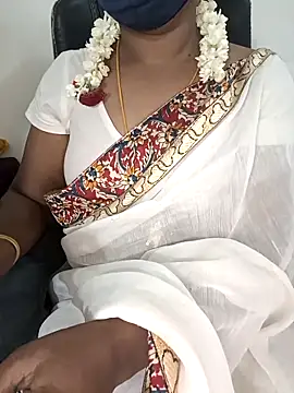 Snapshot of Tamil-hotwife chatting on October 7, 3:47 am Tamil-hotwife online show from October 7, 3:47 am