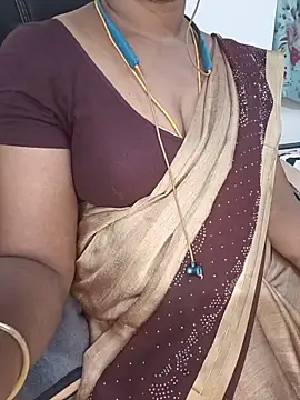 Tamil-hotwife online show from June 12, 9:03 pm