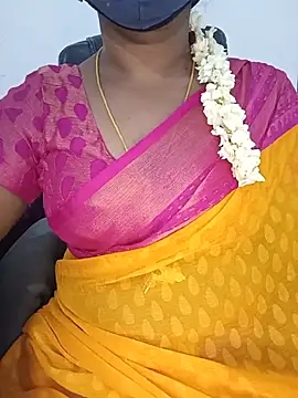 Tamil-hotwife online show from July 3, 4:02 pm