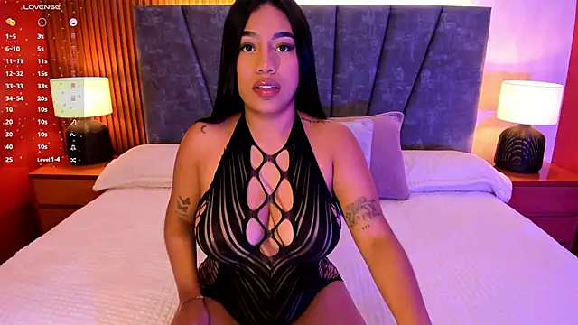 Sara mocca  online show from October 8, 7:22 pm