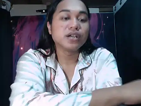 Snapshot of bettina_love chatting on October 24, 3:41 pm bettina love online show from October 24, 3:41 pm