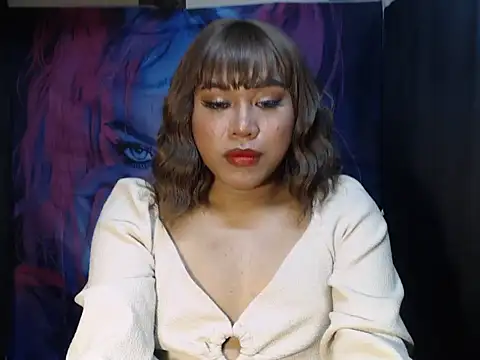 Snapshot of bettina_love chatting on November 5, 4:29 pm bettina love online show from November 5, 4:29 pm