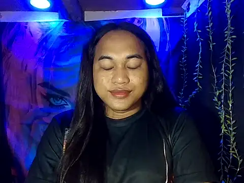 Snapshot of bettina_love chatting on November 29, 3:37 pm bettina love online show from November 29, 3:37 pm