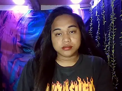 Snapshot of bettina_love chatting on December 1, 1:49 pm bettina love online show from December 1, 1:49 pm