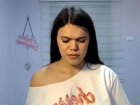 Snapshot of Miss_Ivanawolf chatting on May 10, 1:16 pm Miss Ivanawolf online show from May 10, 1:16 pm