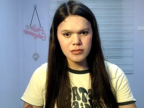 Snapshot of Miss_Ivanawolf chatting on May 25, 12:11 pm Miss Ivanawolf online show from May 25, 12:11 pm