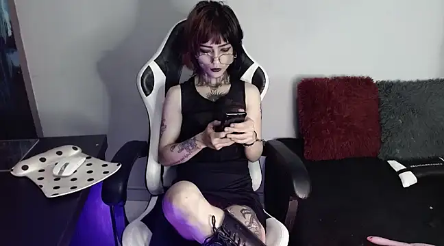 Ardat Lili69 online show from January 10, 12:47 pm