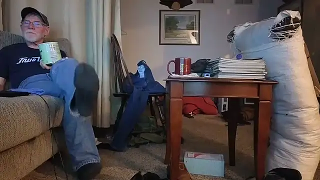 CDforU online show from February 10, 4:38 am