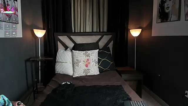 Emilyjhonson 01 online show from September 17, 1:02 pm