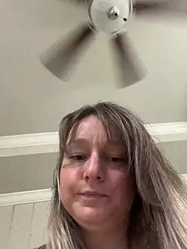 Snapshot of Vivian_MayXxX chatting on March 22, 8:59 pm Vivian MayXxX online show from March 22, 8:59 pm