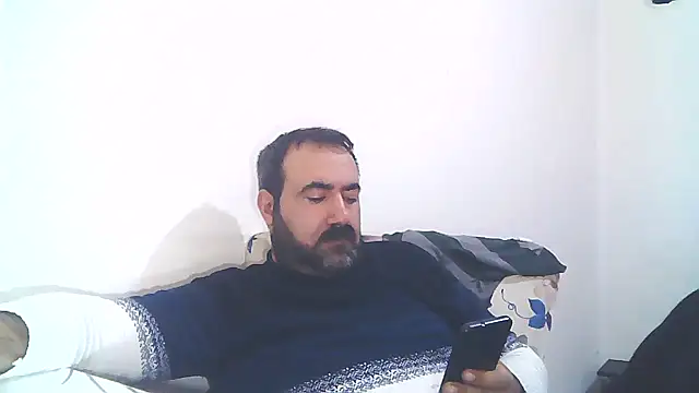 Snapshot of ZYXEL353 chatting on March 5, 5:18 am ZYXEL353 online show from March 5, 5:18 am