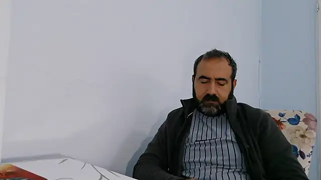 Snapshot of ZYXEL353 chatting on October 15, 1:55 pm ZYXEL353 online show from October 15, 1:55 pm