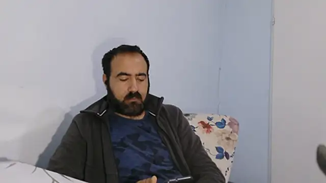 Snapshot of ZYXEL353 chatting on October 23, 10:41 pm ZYXEL353 online show from October 23, 10:41 pm