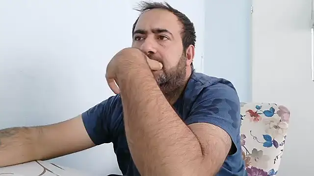 Snapshot of ZYXEL353 chatting on November 12, 12:27 pm ZYXEL353 online show from November 12, 12:27 pm