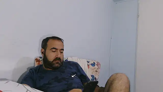 Snapshot of ZYXEL353 chatting on November 23, 1:27 am ZYXEL353 online show from November 23, 1:27 am