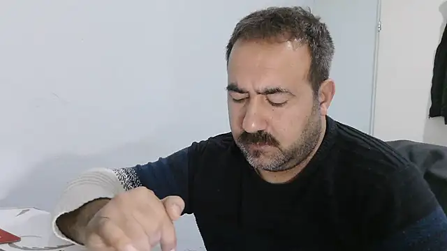 Snapshot of ZYXEL353 chatting on March 6, 10:06 pm ZYXEL353 online show from March 6, 10:06 pm