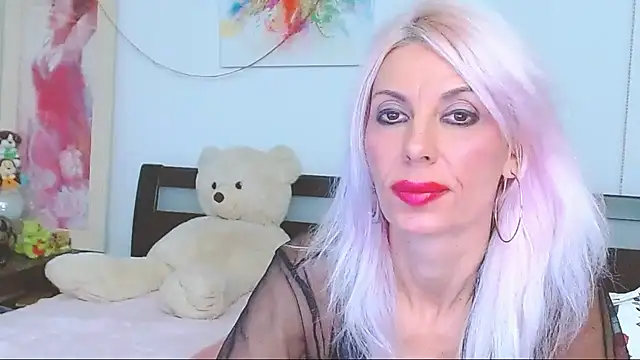 Snapshot of HoneyLara chatting on October 14, 9:26 pm HoneyLara online show from October 14, 9:26 pm