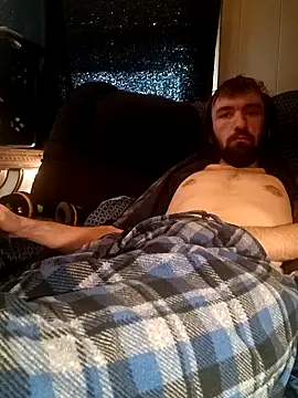 ShadowyTube online show from January 13, 9:20 pm