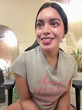 Snapshot of HotstuffCherrySummer chatting on June 10, 12:48 pm HotstuffCherrySummer online show from June 10, 12:48 pm