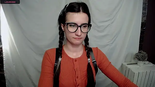 Snapshot of MaryEm976 chatting on January 23, 8:36 am MaryEm976 online show from January 23, 8:36 am