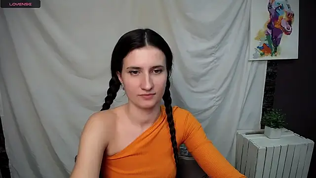 Snapshot of MaryEm976 chatting on February 23, 3:18 pm MaryEm976 online show from February 23, 3:18 pm