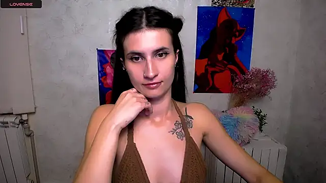 Snapshot of MaryEm976 chatting on September 21, 11:34 am MaryEm976 online show from September 21, 11:34 am