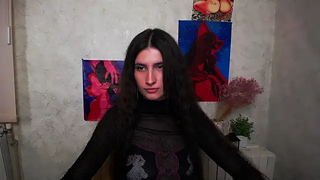 Snapshot of MaryEm976 chatting on October 9, 9:40 am MaryEm976 online show from October 9, 9:40 am