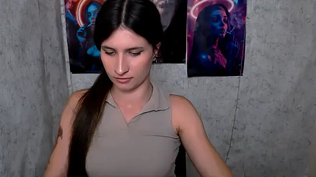 Snapshot of MaryEm976 chatting on July 11, 7:44 am MaryEm976 online show from July 11, 7:44 am