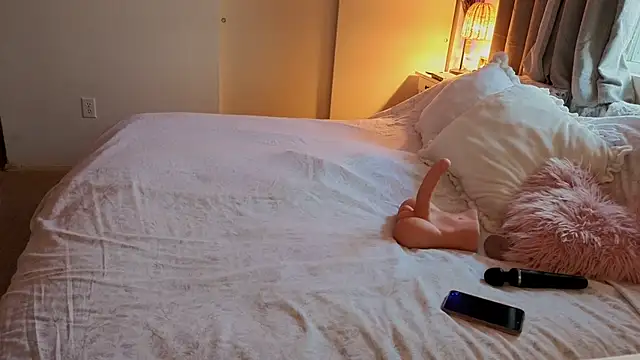 Snapshot of JESS_LOVES chatting on November 28, 7:16 pm JESS LOVES online show from November 28, 7:16 pm