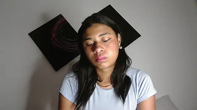 Snapshot of dark_enchantress_ chatting on November 7, 1:38 am dark enchantress online show from November 7, 1:38 am