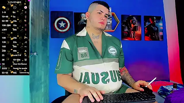 Snapshot of Thomas_chubbyxhot chatting on September 21, 2:57 am Thomas chubbyxhot online show from September 21, 2:57 am