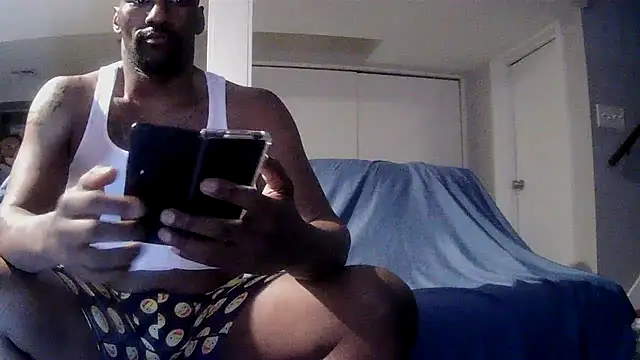 PartyAnimalfreak online show from April 4, 8:45 am