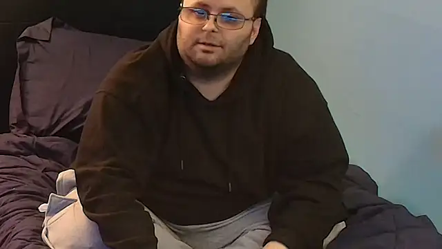 Snapshot of lefty15242 chatting on March 19, 2:48 am lefty15242 online show from March 19, 2:48 am