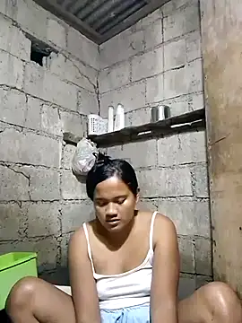 Snapshot of Sexiest_quen chatting on December 29, 10:45 am Sexiest quen online show from December 29, 10:45 am