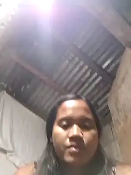 Snapshot of Sexiest_quen chatting on February 2, 4:32 pm Sexiest quen online show from February 2, 4:32 pm