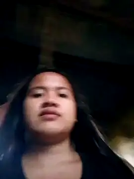 Snapshot of Sexiest_quen chatting on March 19, 10:42 pm Sexiest quen online show from March 19, 10:42 pm